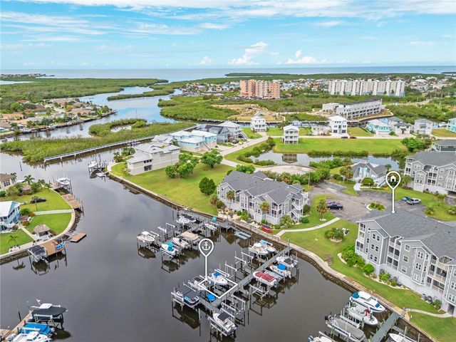 5722 BISCAYNE COURT 308, New Port Richey, FL 34652