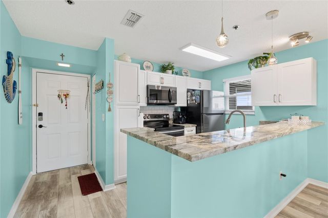 5722 BISCAYNE COURT 308, New Port Richey, FL 34652