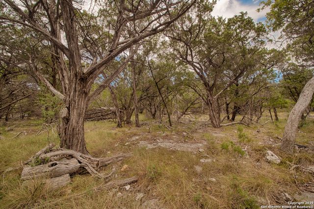 TBD English Crossing, Bandera, TX 78003