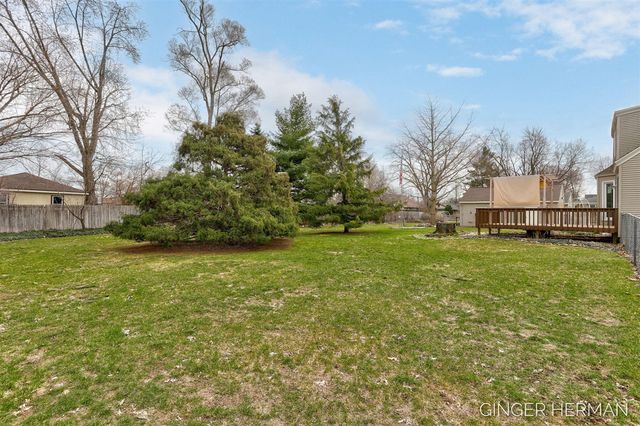 7708 Hazel Drive, Jenison, MI 49428