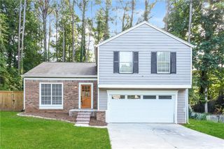 1671 Spindle Court, Lawrenceville, GA 30044