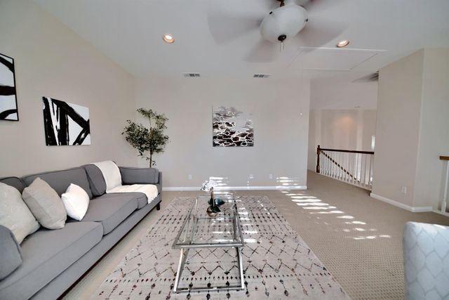 2445 Berryessa Ct, Tracy, CA 95304