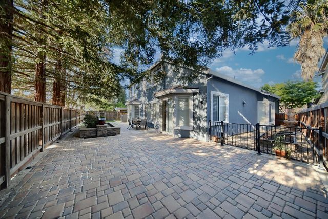 2445 Berryessa Ct, Tracy, CA 95304