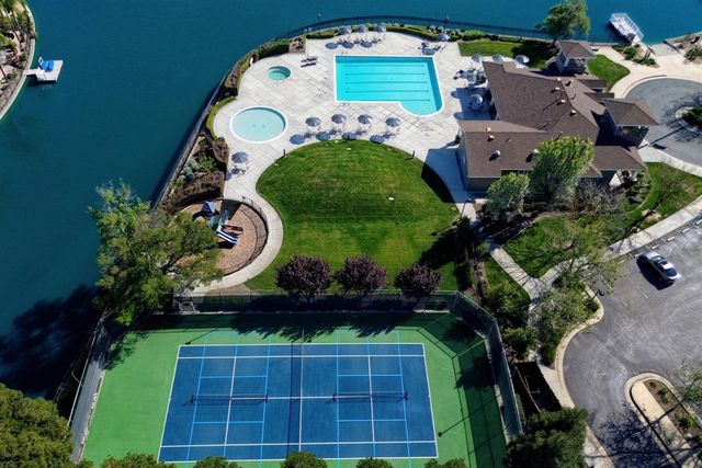 2445 Berryessa Ct, Tracy, CA 95304