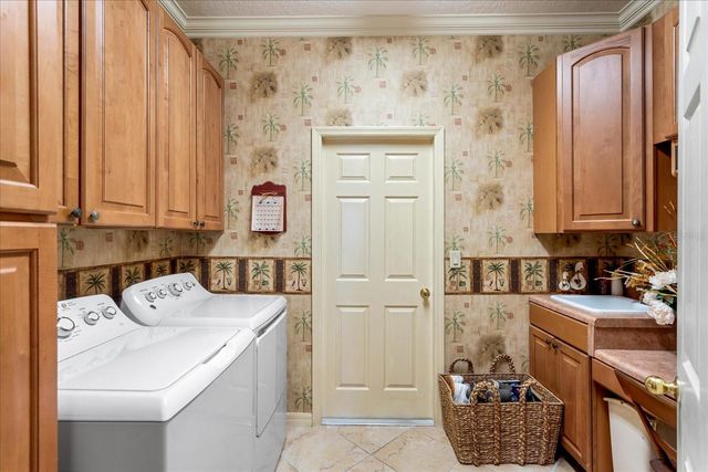 131 ALEXANDRIA PLACE DRIVE, Apopka, FL 32712