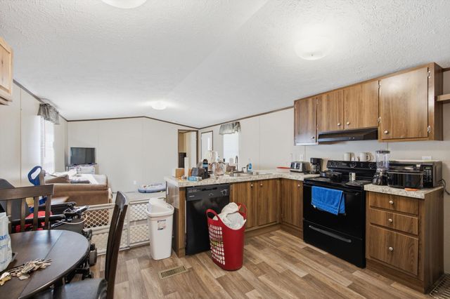 40 Black Mountain, Dunlap, TN 37327