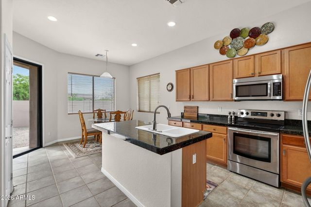 7445 E EAGLE CREST Drive 1004, Mesa, AZ 85207