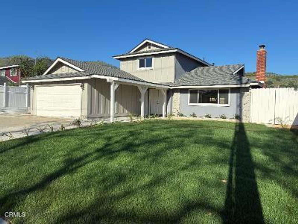 Image 2 of property listing at 444 Mountain View Street, Fillmore, CA 93015