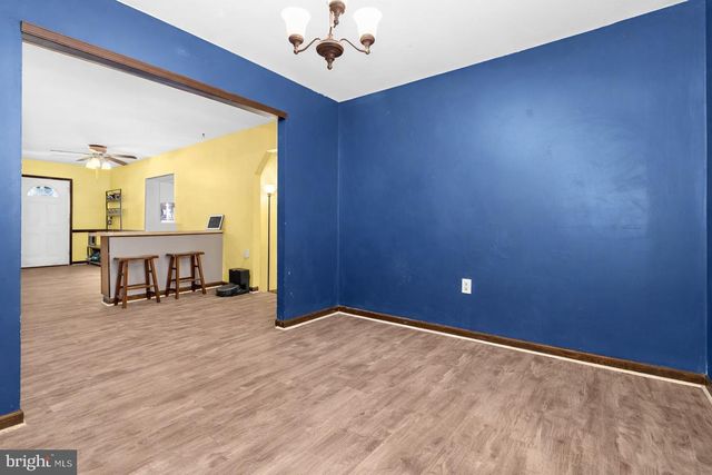 110 RHODE ISLAND AVE, Earleville, MD 21919