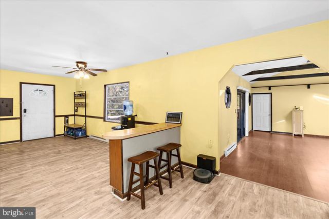 110 RHODE ISLAND AVE, Earleville, MD 21919