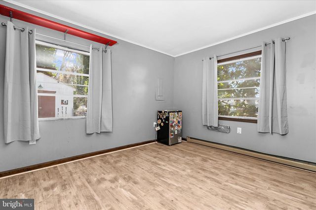 110 RHODE ISLAND AVE, Earleville, MD 21919