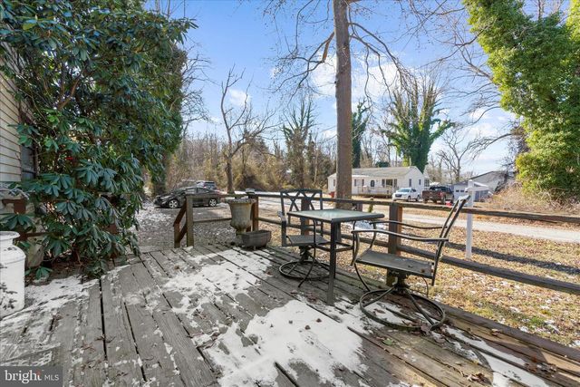 110 RHODE ISLAND AVE, Earleville, MD 21919