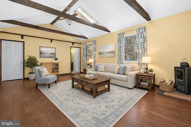 110 RHODE ISLAND AVE, Earleville, MD 21919