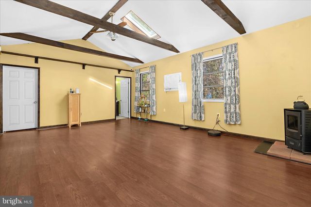 110 RHODE ISLAND AVE, Earleville, MD 21919