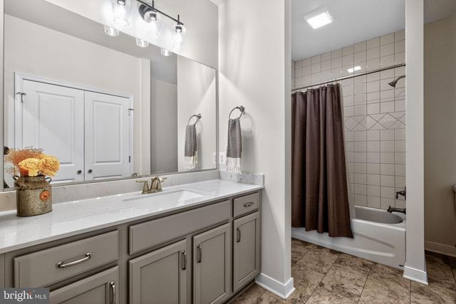 19178 SEALS RD, Bowling Green, VA 22427