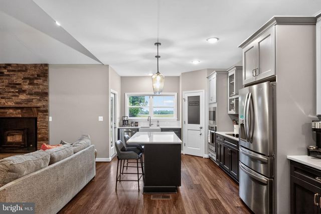 19178 SEALS RD, Bowling Green, VA 22427