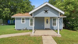 1407 N San Marcos, Seguin, TX 78155