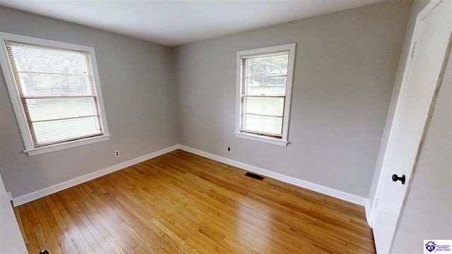 327 Sycamore Street, Elizabethtown, KY 42701