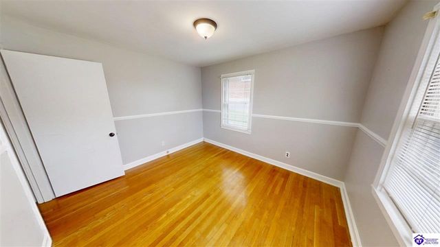 327 Sycamore Street, Elizabethtown, KY 42701