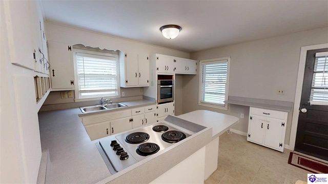 327 Sycamore Street, Elizabethtown, KY 42701
