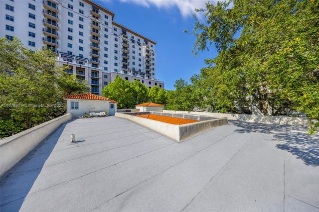 315 Navarre Ave, Coral Gables, FL 33134