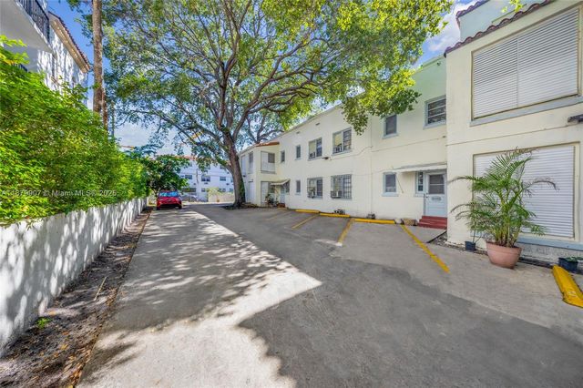 315 Navarre Ave, Coral Gables, FL 33134
