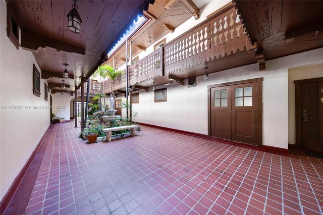 315 Navarre Ave, Coral Gables, FL 33134