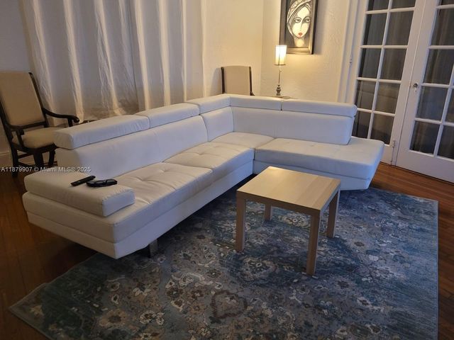 315 Navarre Ave, Coral Gables, FL 33134