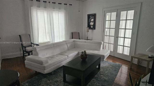 315 Navarre Ave, Coral Gables, FL 33134