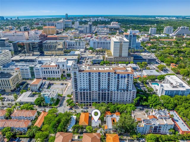 315 Navarre Ave, Coral Gables, FL 33134