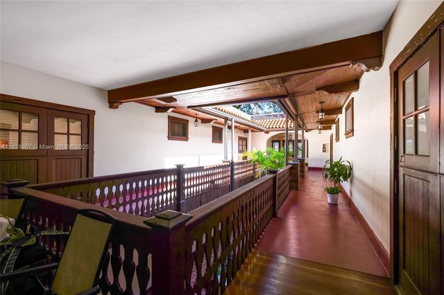 315 Navarre Ave, Coral Gables, FL 33134