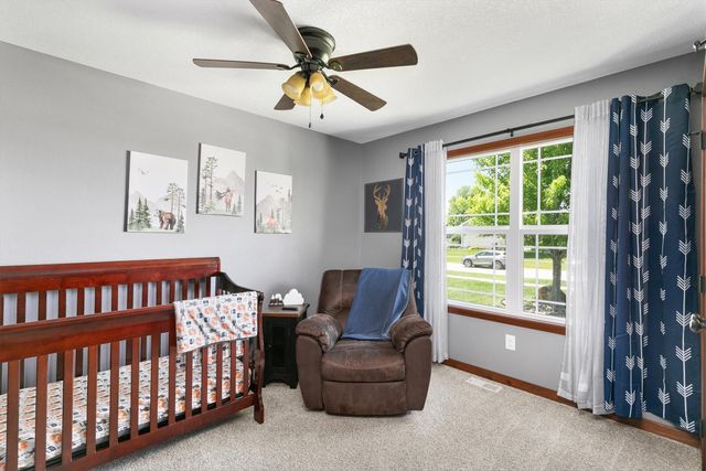 820 NW Spruce Avenue, Earlham, IA 50072