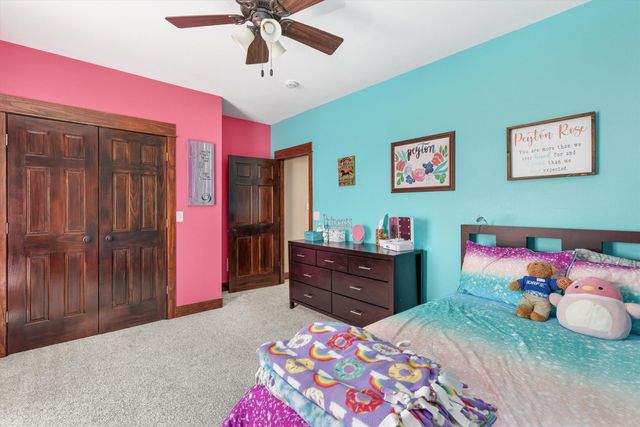 820 NW Spruce Avenue, Earlham, IA 50072