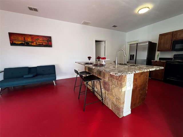 102 Austin Elaine DR, Georgetown, TX 78633