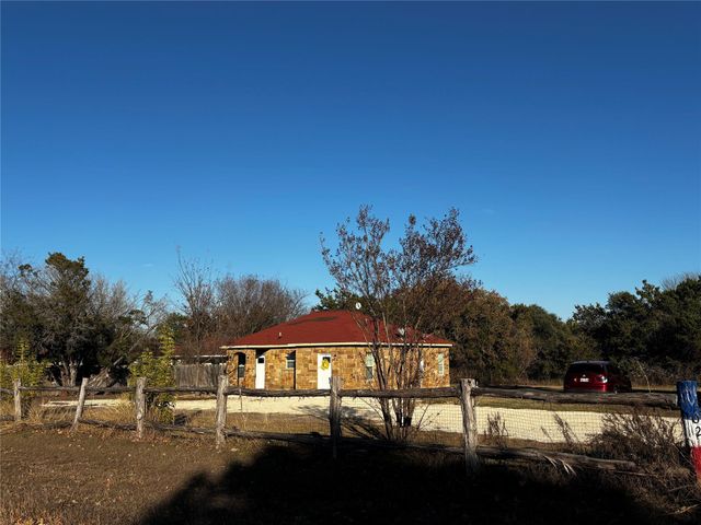 102 Austin Elaine DR, Georgetown, TX 78633