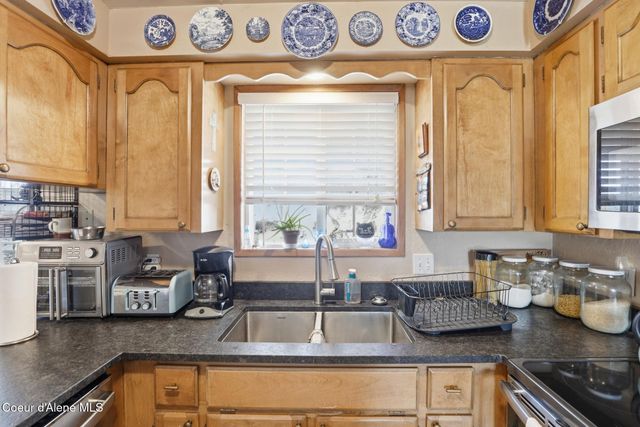 1490 N Glasgow DR, Post Falls, ID 83854