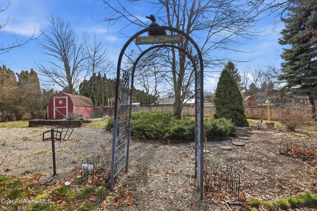 1490 N Glasgow DR, Post Falls, ID 83854