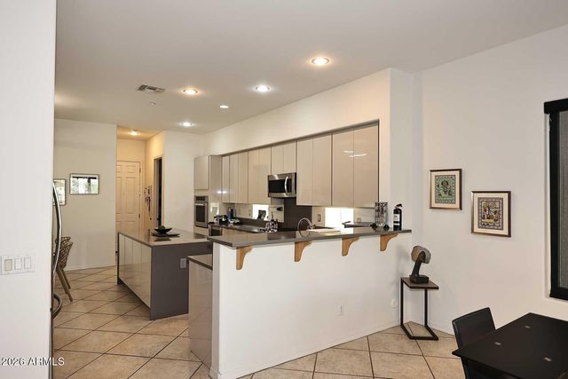 7374 E Eagle Feather Road, Scottsdale, AZ 85266