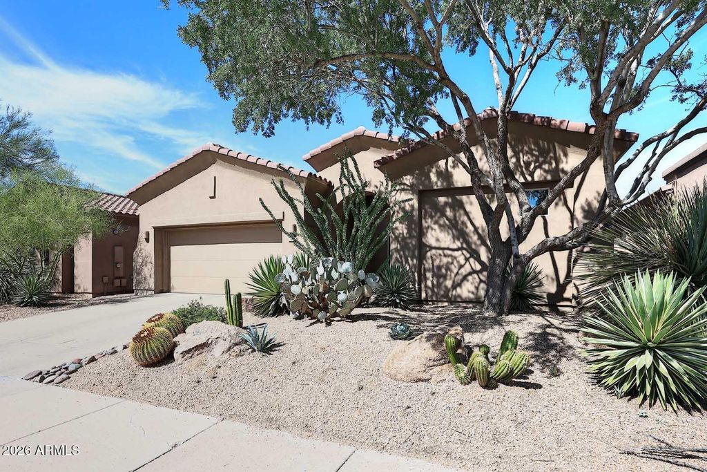7374 E Eagle Feather Road, Scottsdale, AZ 85266 — exterior