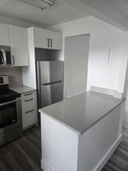 8305 Sunrise Lakes Boulevard 202, Sunrise, FL 33322