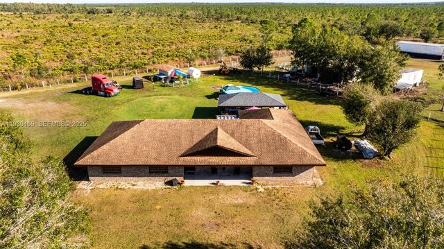 1472 N CHAROLAIS RD, Other City - In The State Of Florida, FL 33935