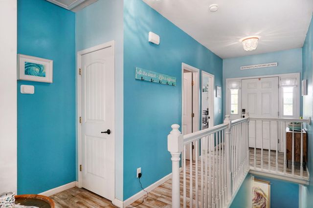 2253 W Drake Street, Springfield, MO 65810