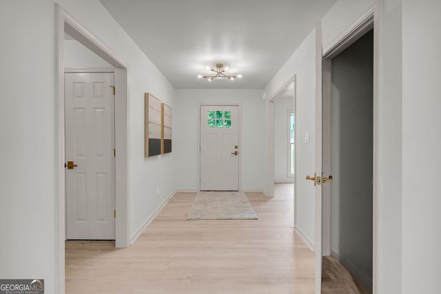 150 Indian Bluff Drive, Sharpsburg, GA 30277