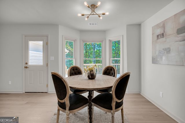 150 Indian Bluff Drive, Sharpsburg, GA 30277