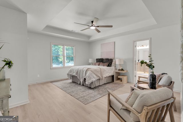 150 Indian Bluff Drive, Sharpsburg, GA 30277