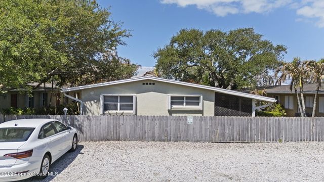 236 Woodland Avenue 3, Cocoa Beach, FL 32931