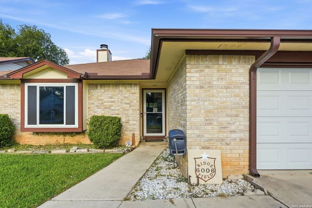 6006 RIDGE FIELD ST, San Antonio, TX 78250