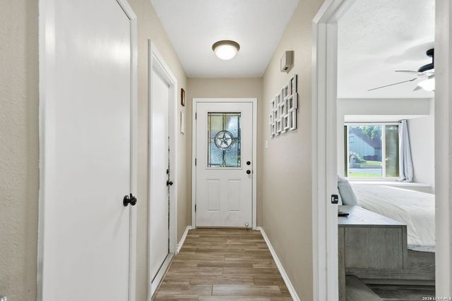 6006 RIDGE FIELD ST, San Antonio, TX 78250