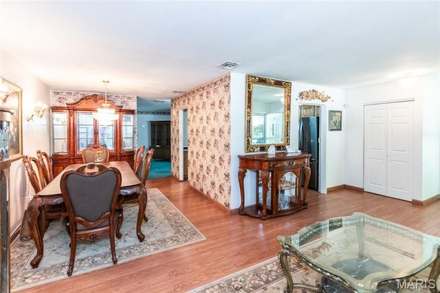 1204 Hobson Drive, Ferguson, MO 63135