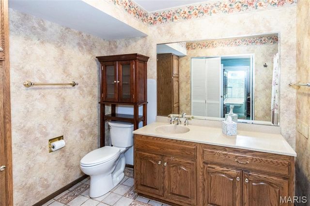 1204 Hobson Drive, Ferguson, MO 63135